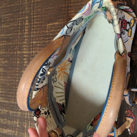 Dooney and Bourke Walt Disney World/Disneyland Mickey Mouse Sketch Tassel Tote - Picture 6 of 11